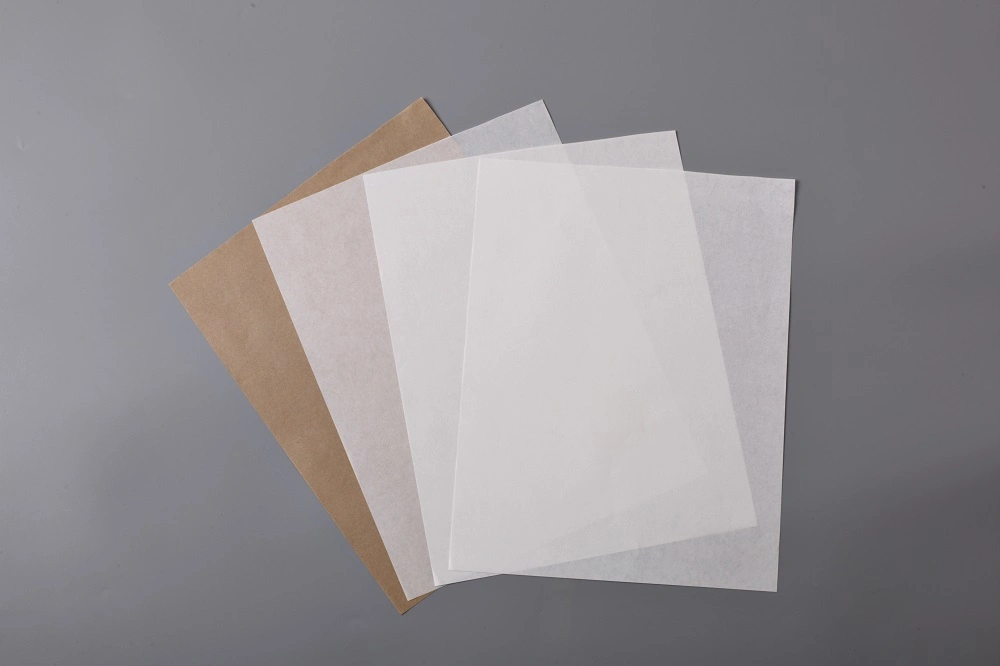 White and Brown Kraft Paper for Making Bags and Wrapping Food